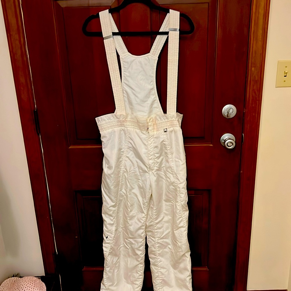 Vintage Roffe ladies off-white snow pants, bib style size 8.